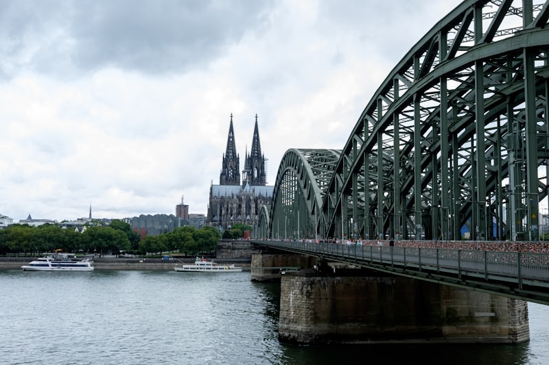 Almanya köln gezi rehberi